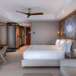 King Room Partial Ocean View